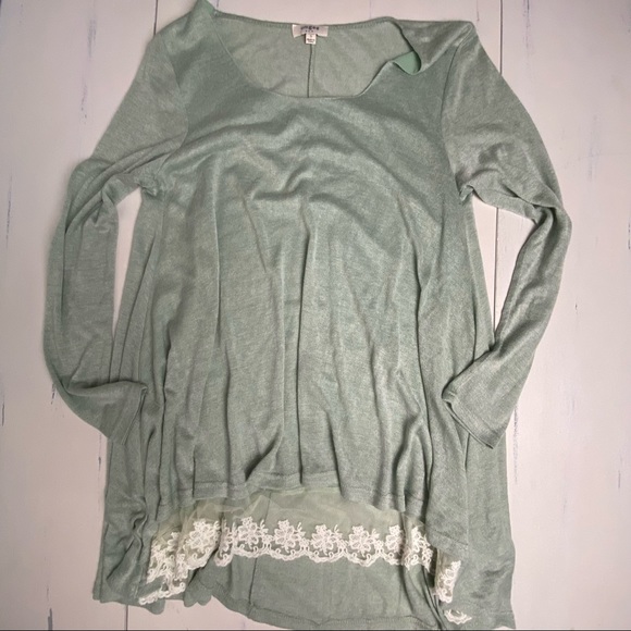Umgee Tops - Umgee lightweight top sage green S/M